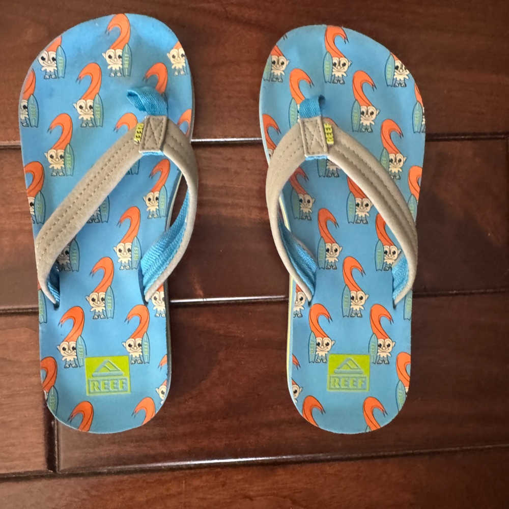 Reef Kids Blue Trolls Flip Flops